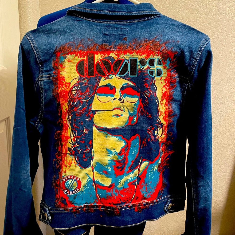 Fitted stretch jean jacket
